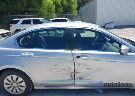 2009 Honda Accord 2.4 Lx z USA, uszkodzony, nr VIN 1HGCP26359A162365